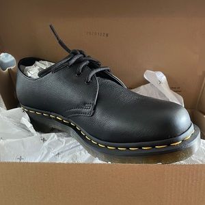 MAKE OFFER- Doc martens Oxford shoes